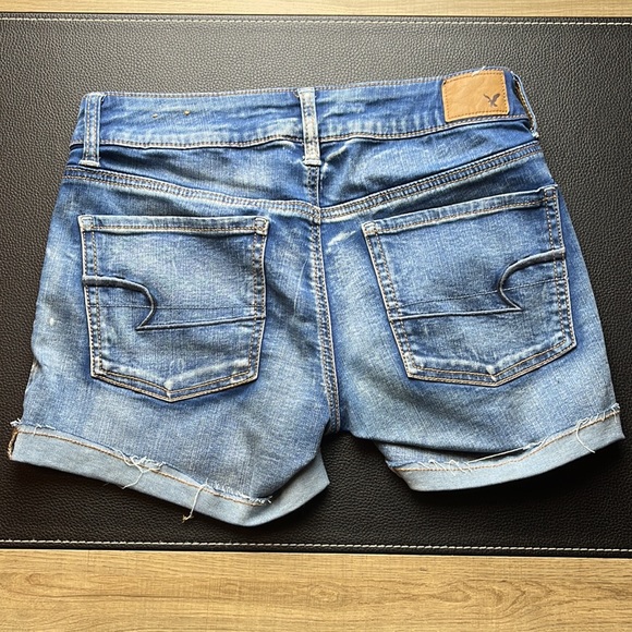 American Eagle Super Stretch Distressed Midi Shorts - Picture 3 of 7